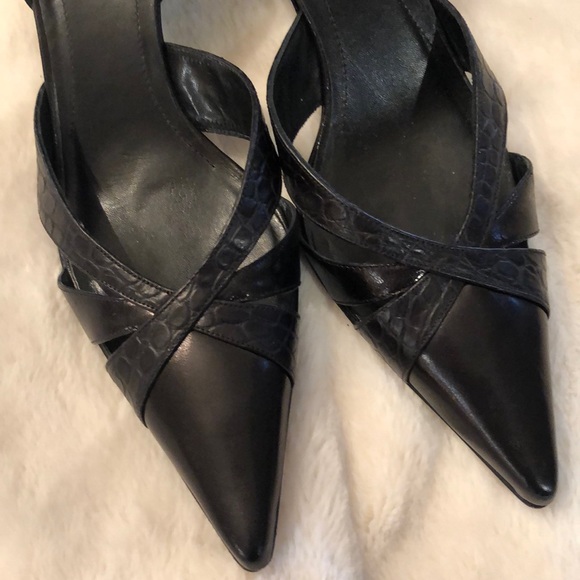 BANANA REPUBLIC BLACK LEATHER PUMPS 👠 - Picture 4 of 13